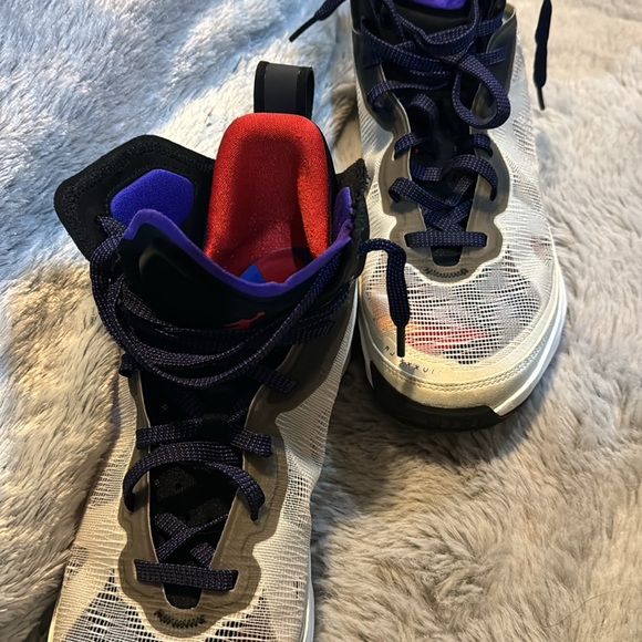 Nike Men”s Air Jordan XXXVII Basketball Shoes Size 11 Light Bone/Black - Picture 2 of 9